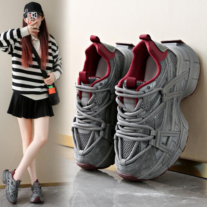 羽乐线下实体供应链-老爹鞋女-558