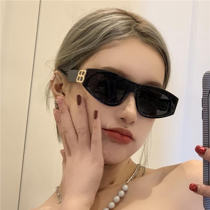 B欧美风三角猫眼太阳眼镜拽姐新款潮凹造型时尚街拍超黑墨镜女ins