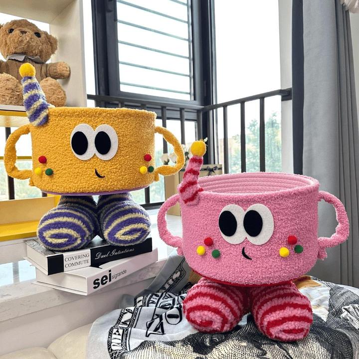 新款卡比毛绒脚怪兽桌面收纳杂物摆放储物可爱零食篮子收纳筐T871