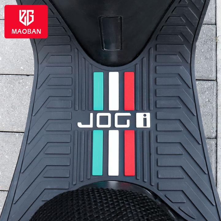 适用巧格i125防水防滑脚踏垫改装巧格125橡胶脚垫