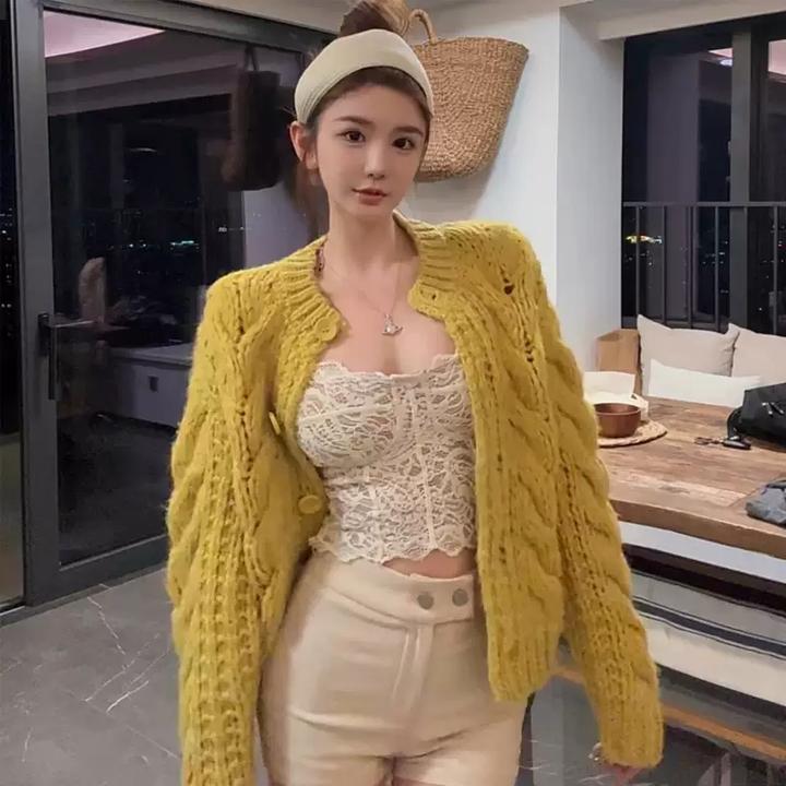 春游洋气定制姜黄色重工马海毛麻花毛衣开衫外套女秋冬温柔风软糯