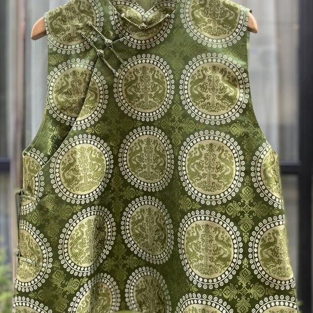 新中式国风 2024新款全手工定制团花宋锦绿玉提花小A字马甲背心女