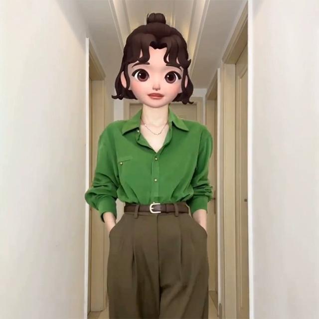 复古绿色灯芯绒衬衫女2024秋冬新款休闲气质内搭叠穿磨毛衬衣外套