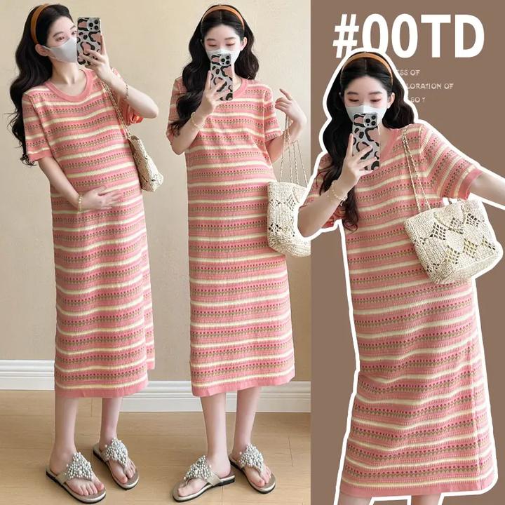 孕妇连衣裙夏季薄款2025年新款时尚外出孕期穿搭显瘦针织条纹裙子