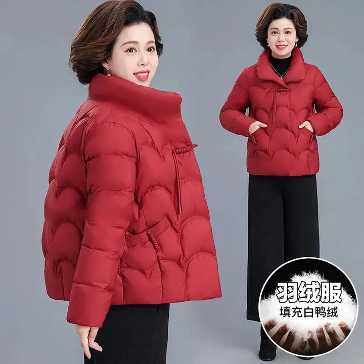 冬装羽绒服时尚白鸭绒加厚保暖外套小个子短款中老年妈妈装韩版