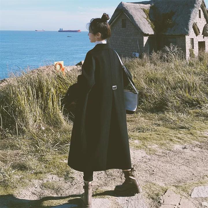 赫本风黑色呢大衣女秋冬2024新款毛呢外套高级感英伦风流行厚外套