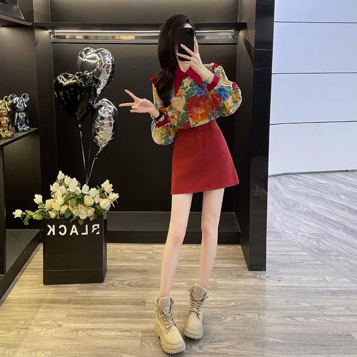 2025超火春装时尚减龄套装女洋气小个子超火韩系短款裙子两件套