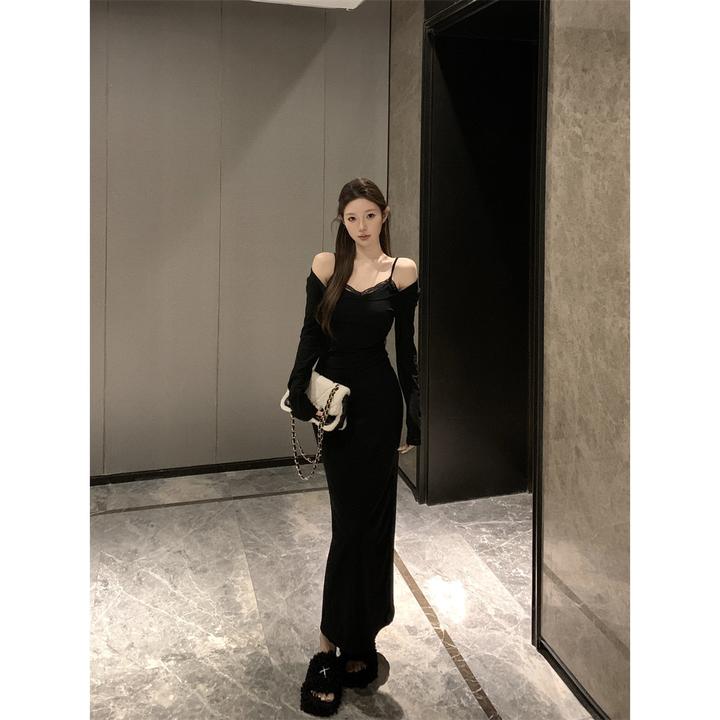 冬季时尚潮流新款纯欲风U领磨毛加厚蕾丝花边抹胸设计感包臀长裙