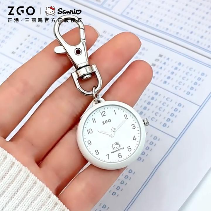 正港玉桂狗正版联名护士表女款学生考试胸表卡通怀表夜光医用挂表