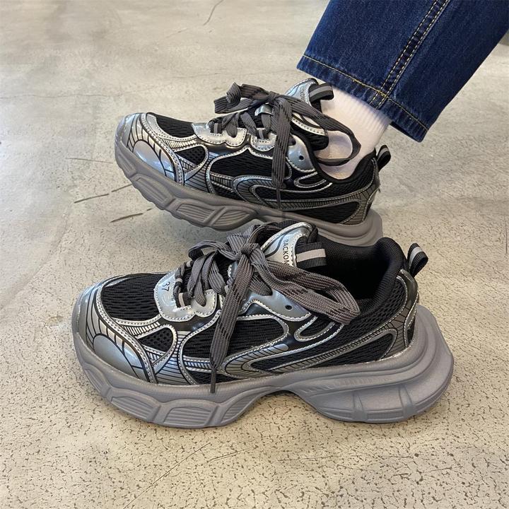 新款港风高级感炸街chic运动鞋女小众潮流大圆头厚底老爹港风厚底