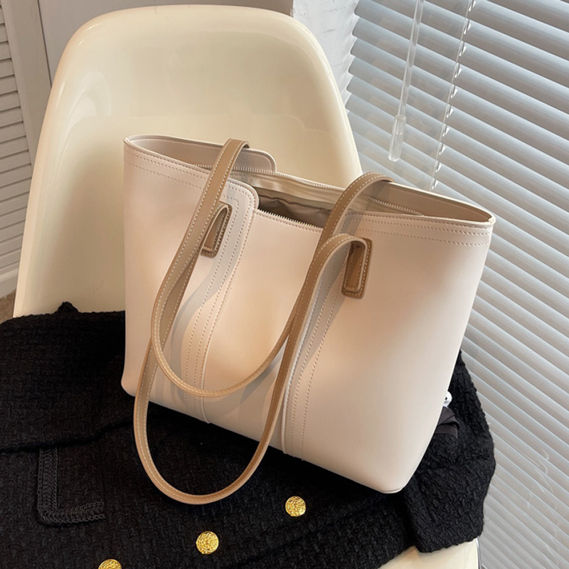 高级感简约通勤包包女春夏2025新款时尚小众托特百搭大容量单肩包