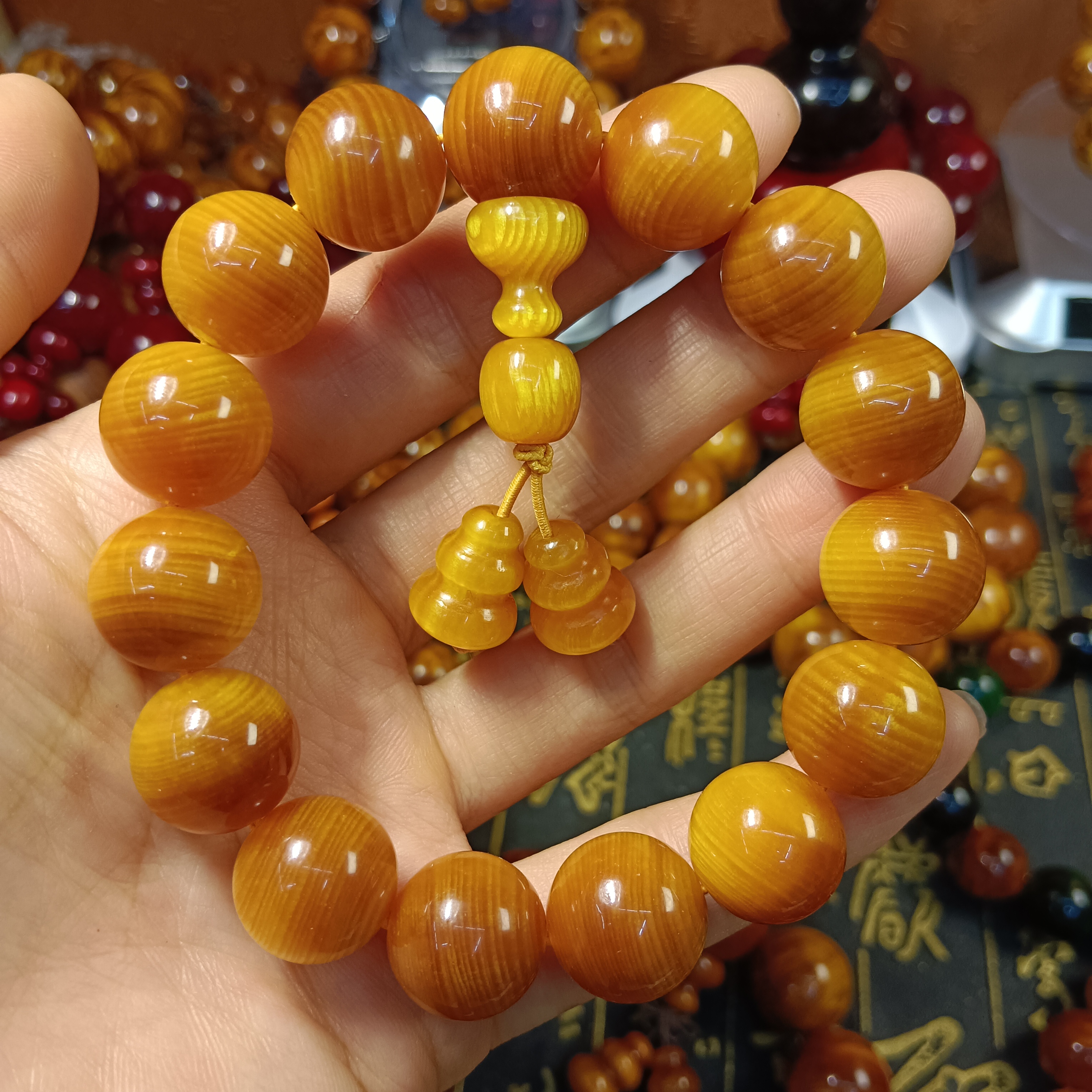 黄油1.5琥珀木手串
