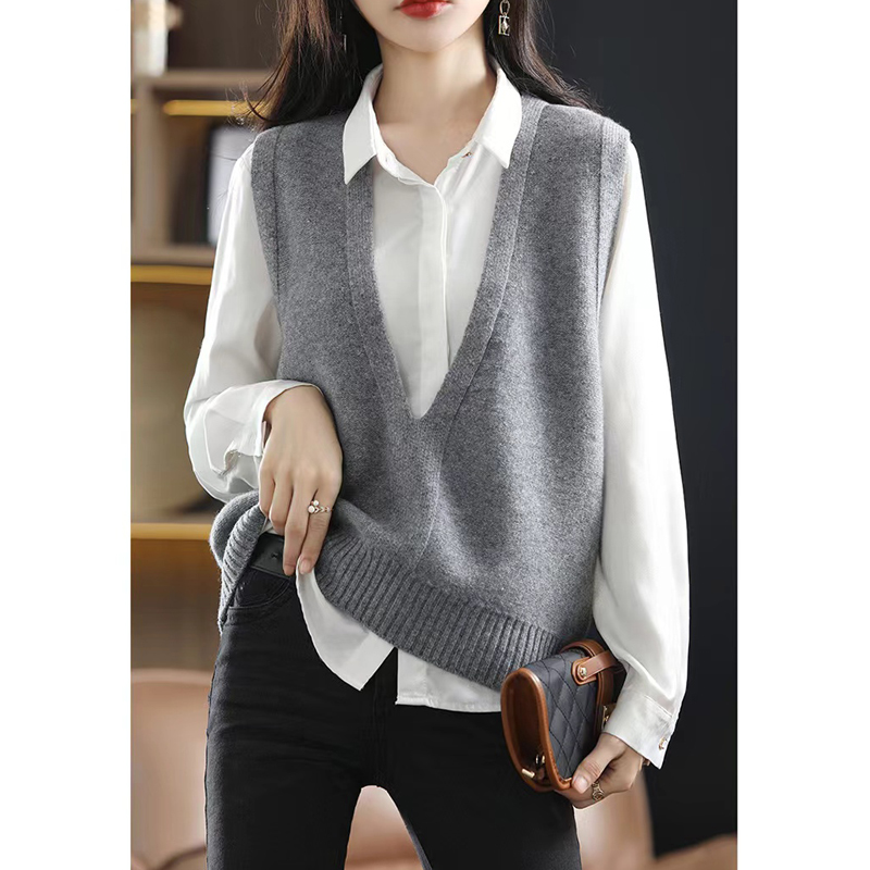 羊毛马甲女针织时尚宽松上衣百搭无袖马夹洋气打底衫叠穿外穿毛衣