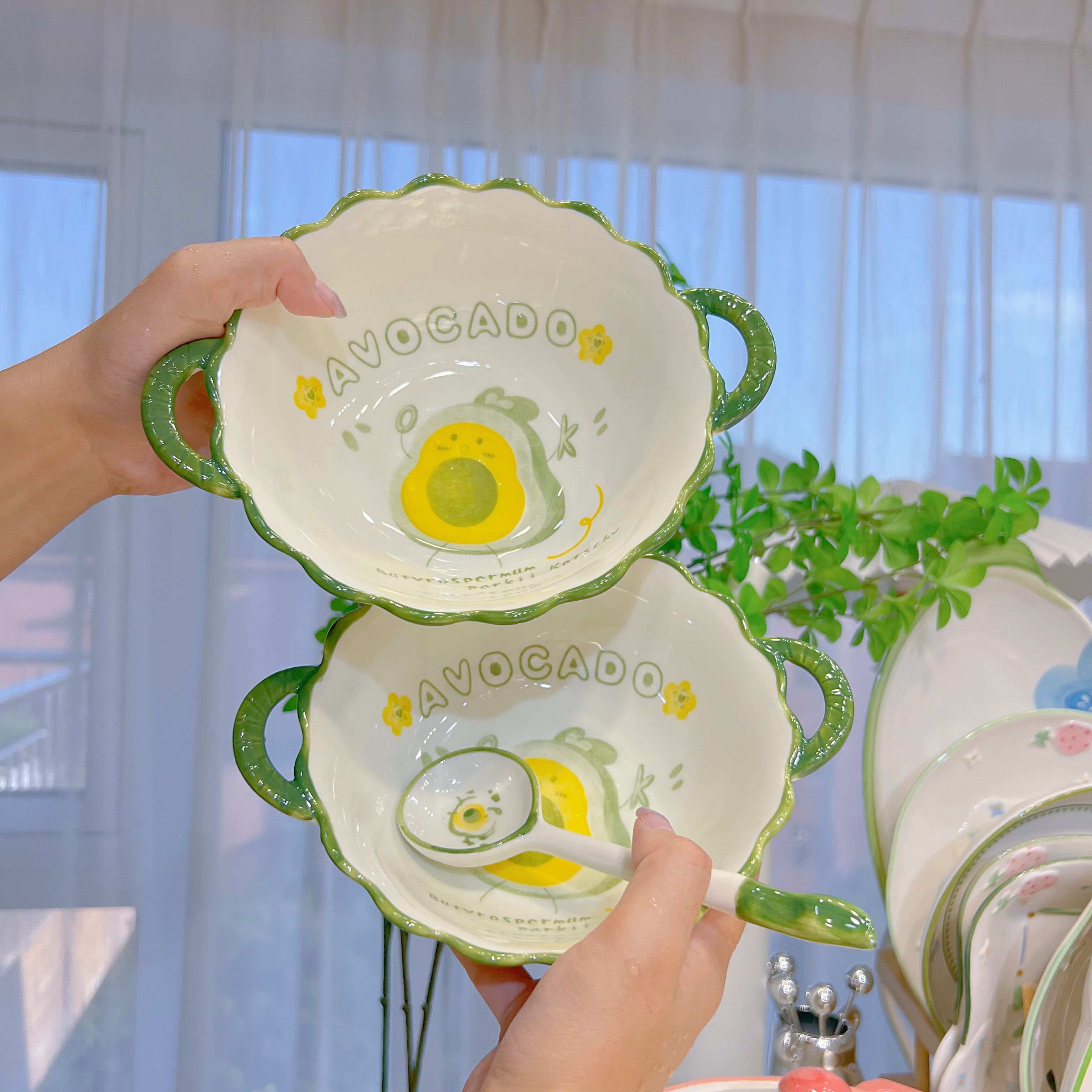 【釉下彩】萌趣牛油果双耳汤碗陶瓷碗家用面碗2碗2勺