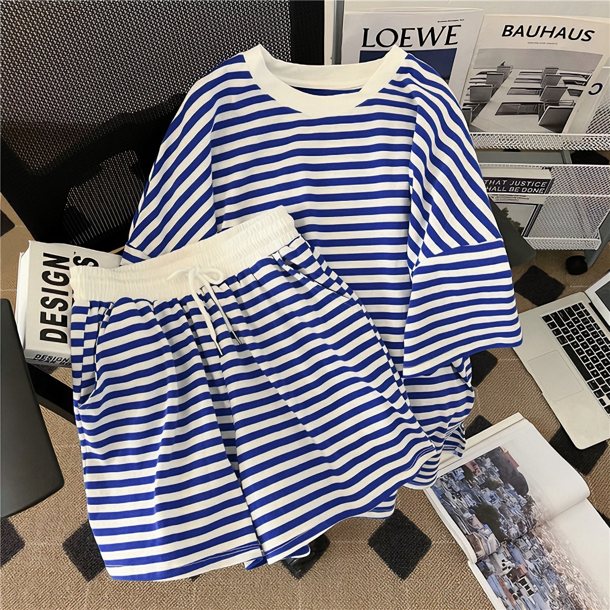 大码女装胖妹妹200斤夏季新款宽松条纹上衣显瘦休闲短裤运动套装