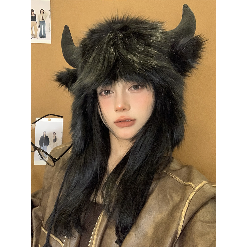 黑色牛魔王毛绒套头帽男女秋冬加绒护耳帽加厚保暖防寒造型雷锋帽