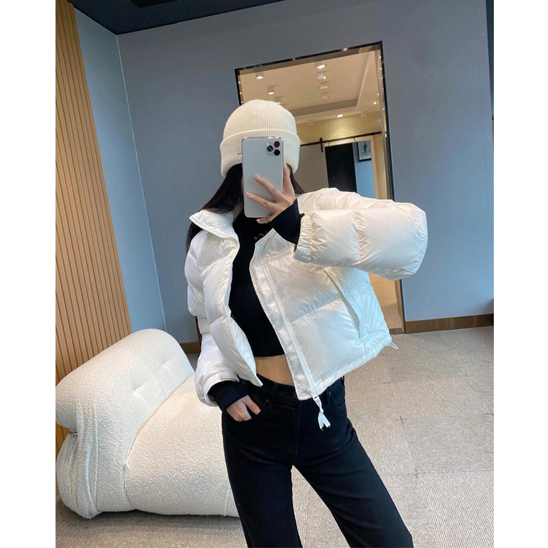 2025年冬季新款高级感白色保暖羽绒服加厚辣妹短款白鸭绒外套棉袄