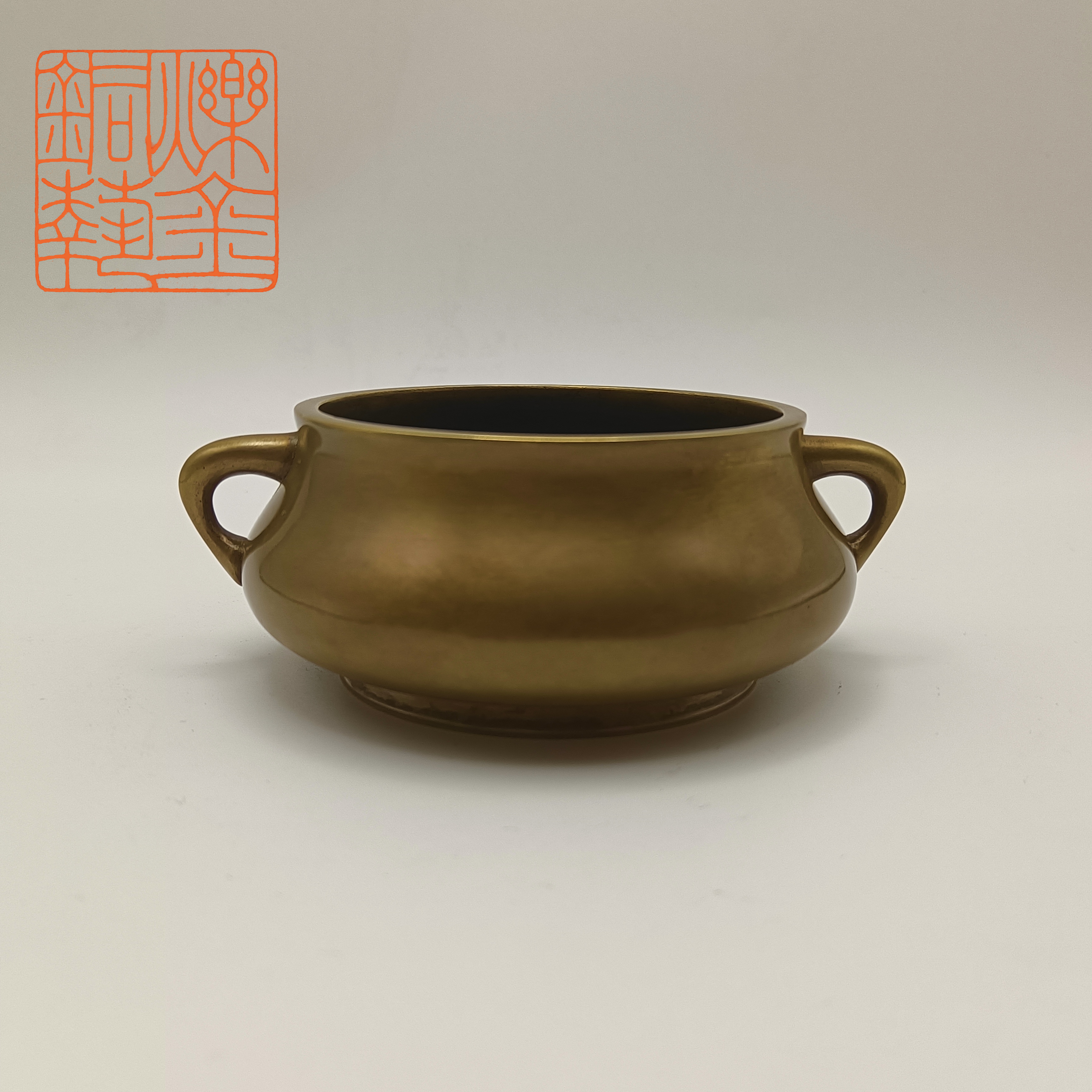 传统手工纯铜大号蚰龙耳炉—现代文创产品