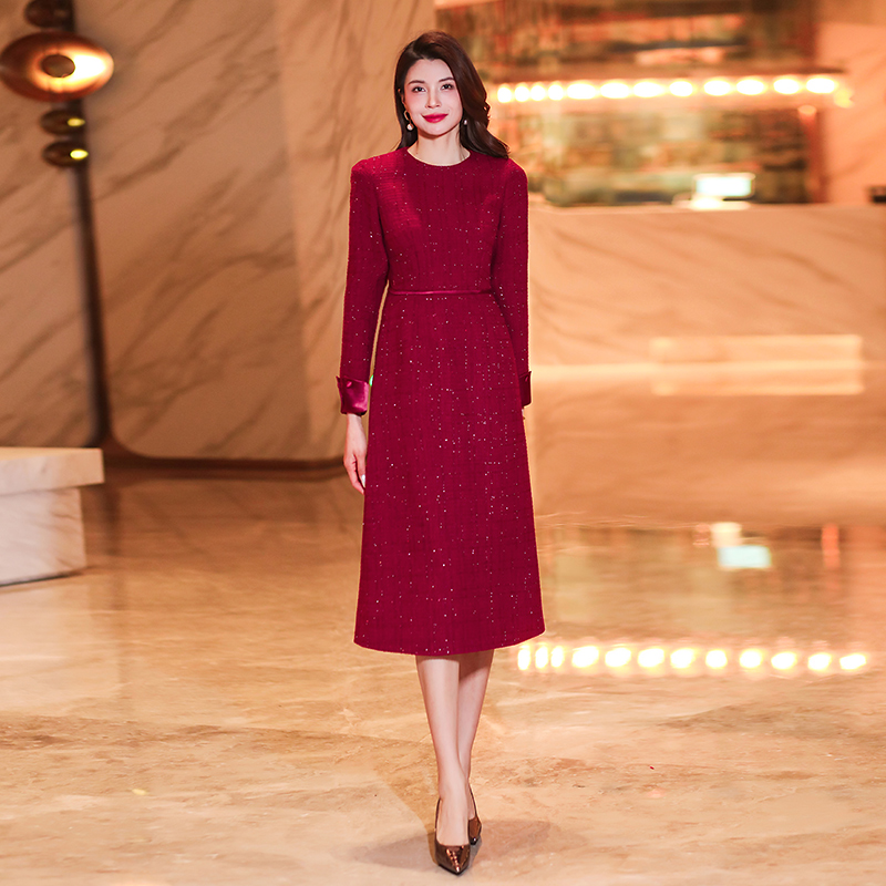 小香风连衣裙2025早春新款洋气时尚红色裙子女春秋高级感气质长裙