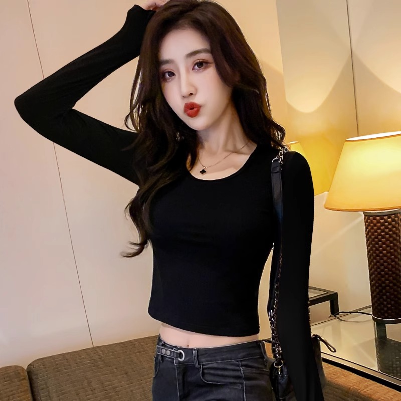 黑色长袖短款上衣女修身圆领秋2025年新款高腰露脐体恤打底衫内搭