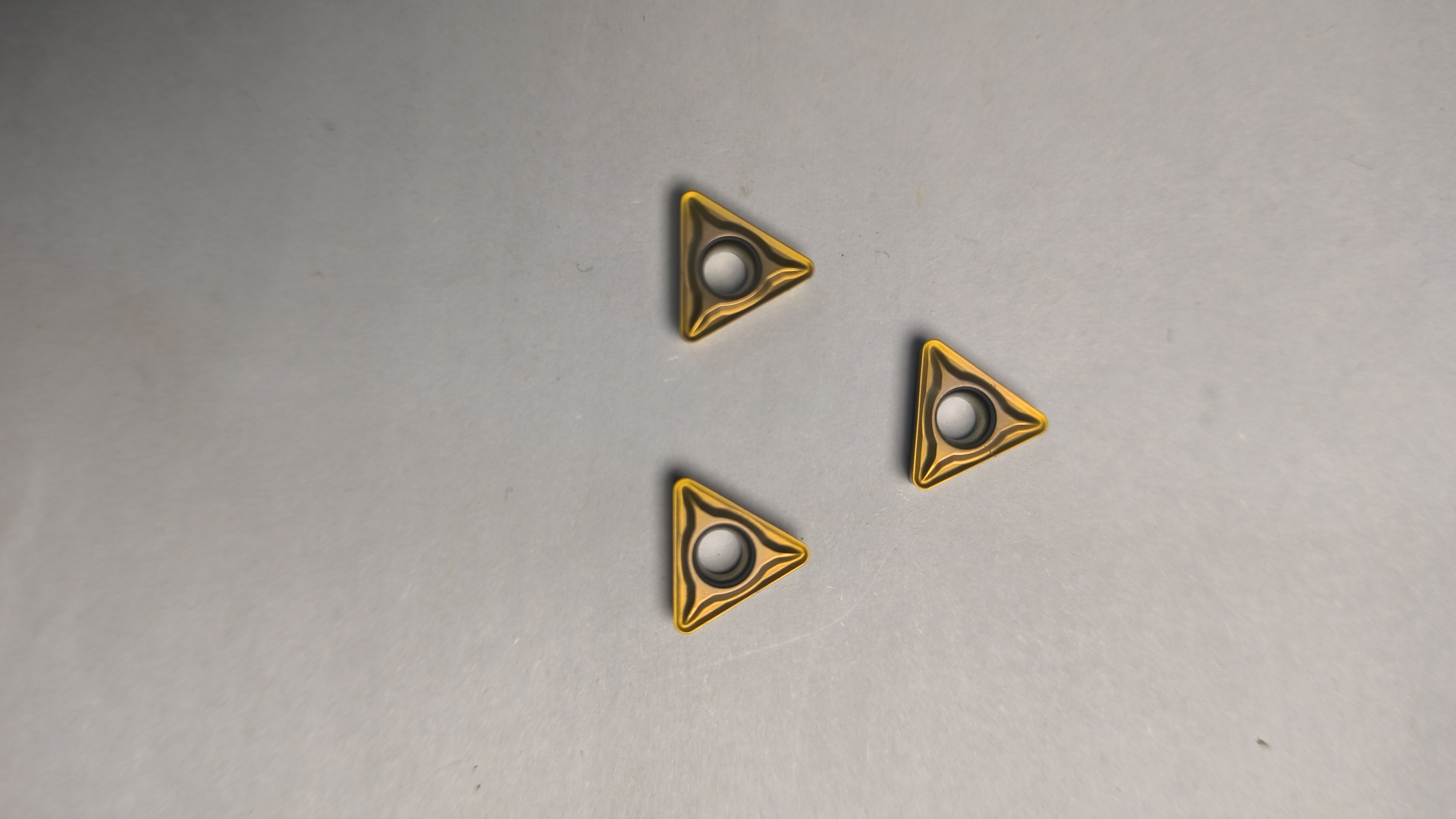 三角单面不锈钢刀片TCMT110204