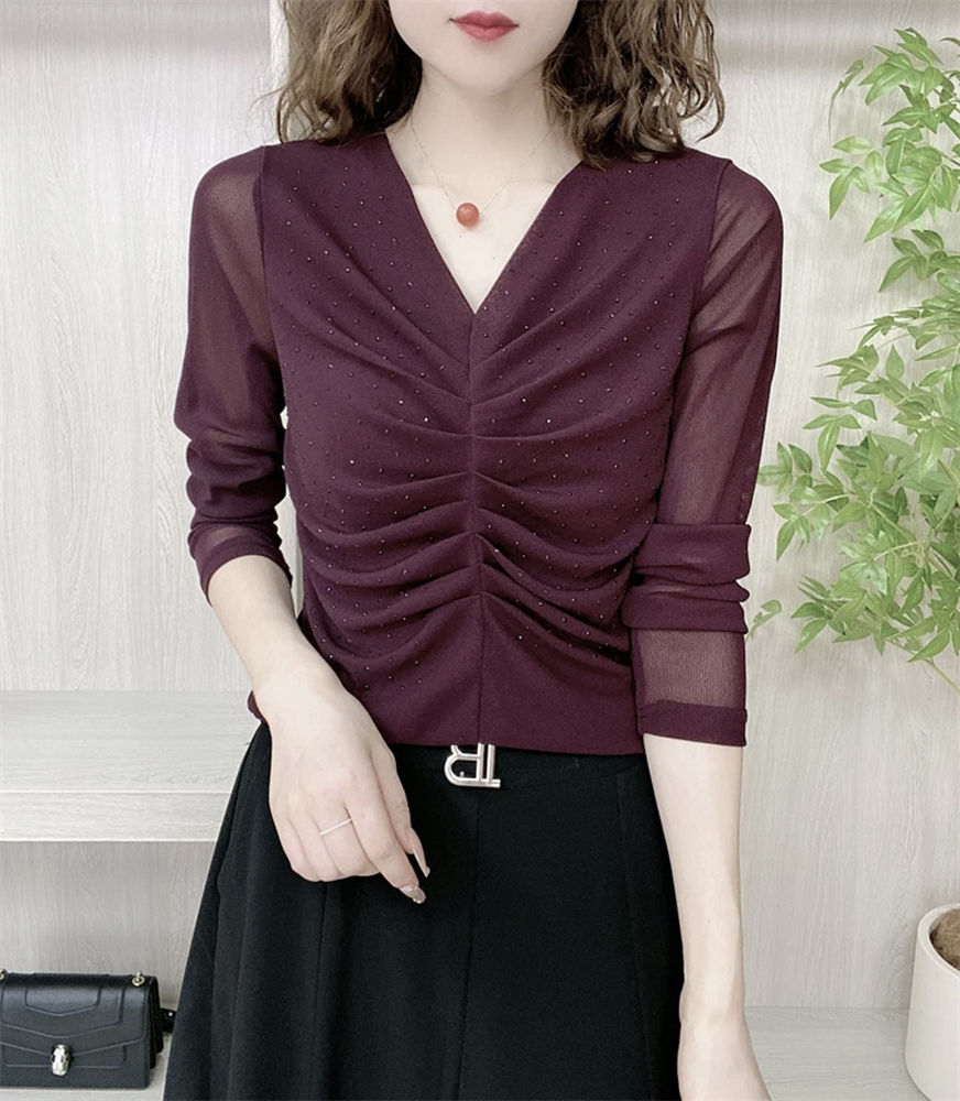 时尚V领长袖纯色烫钻修身显瘦大码遮肚子减龄洋气上衣妈妈装小衫