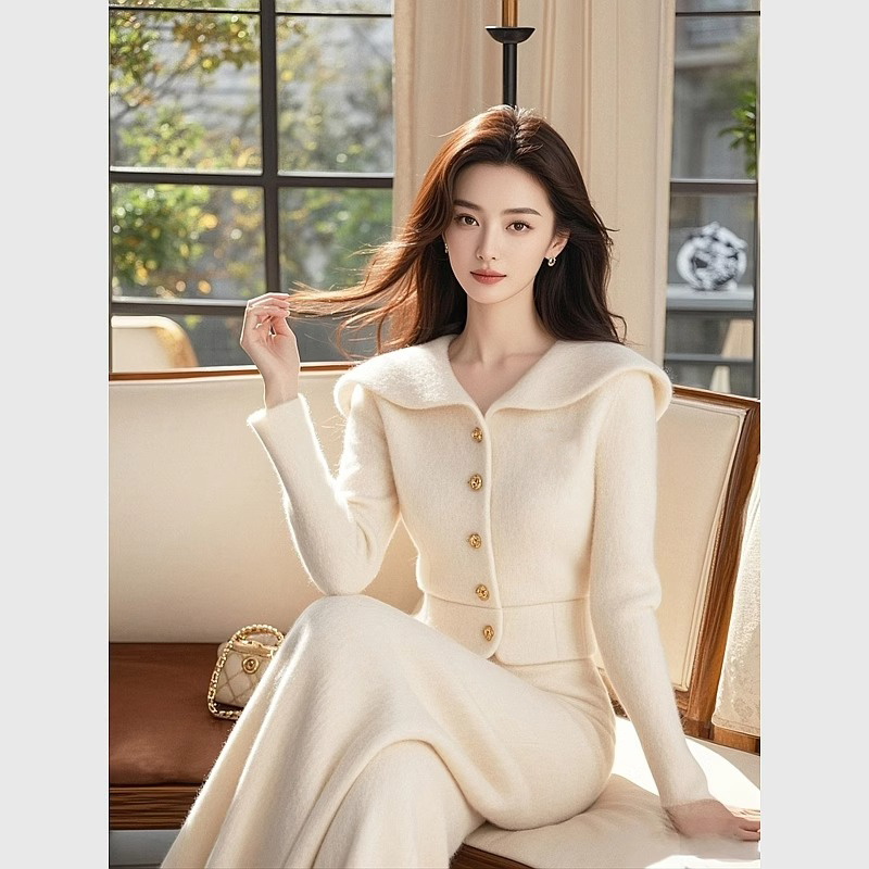 2025开春款设计感白色高端精致超好看高级感长袖上衣裤子两件套装
