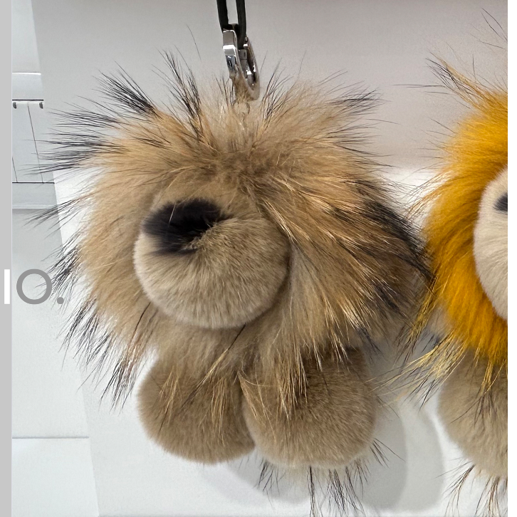 网红獭兔毛狮子王真毛毛绒挂饰时尚洋气轻奢