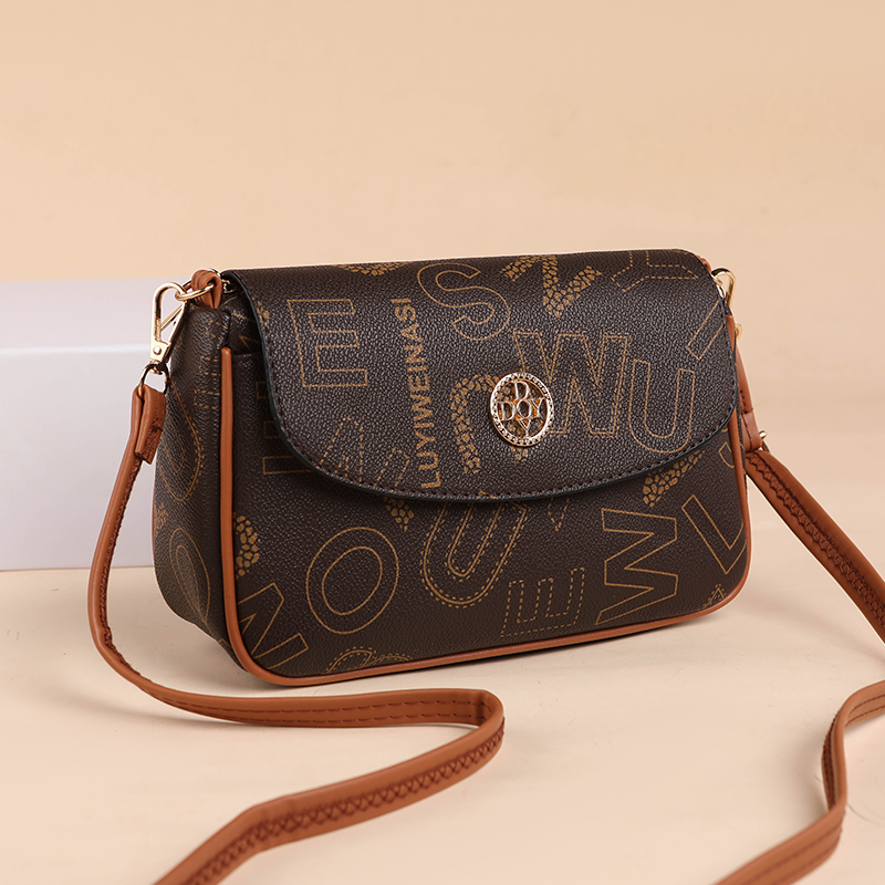 包包女2024新款女士斜挎包时尚百搭中年妈妈手机零钱包夏季小方包