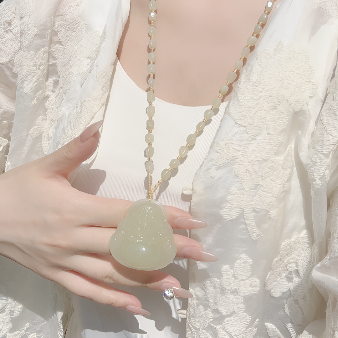 新疆和田玉大佛公女士女款气质轻奢时尚百搭古法复古送妈妈弥勒佛