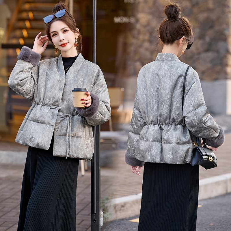 新中式国风羽绒服女2025冬季新款高级感气质小个子白鸭绒短款外套