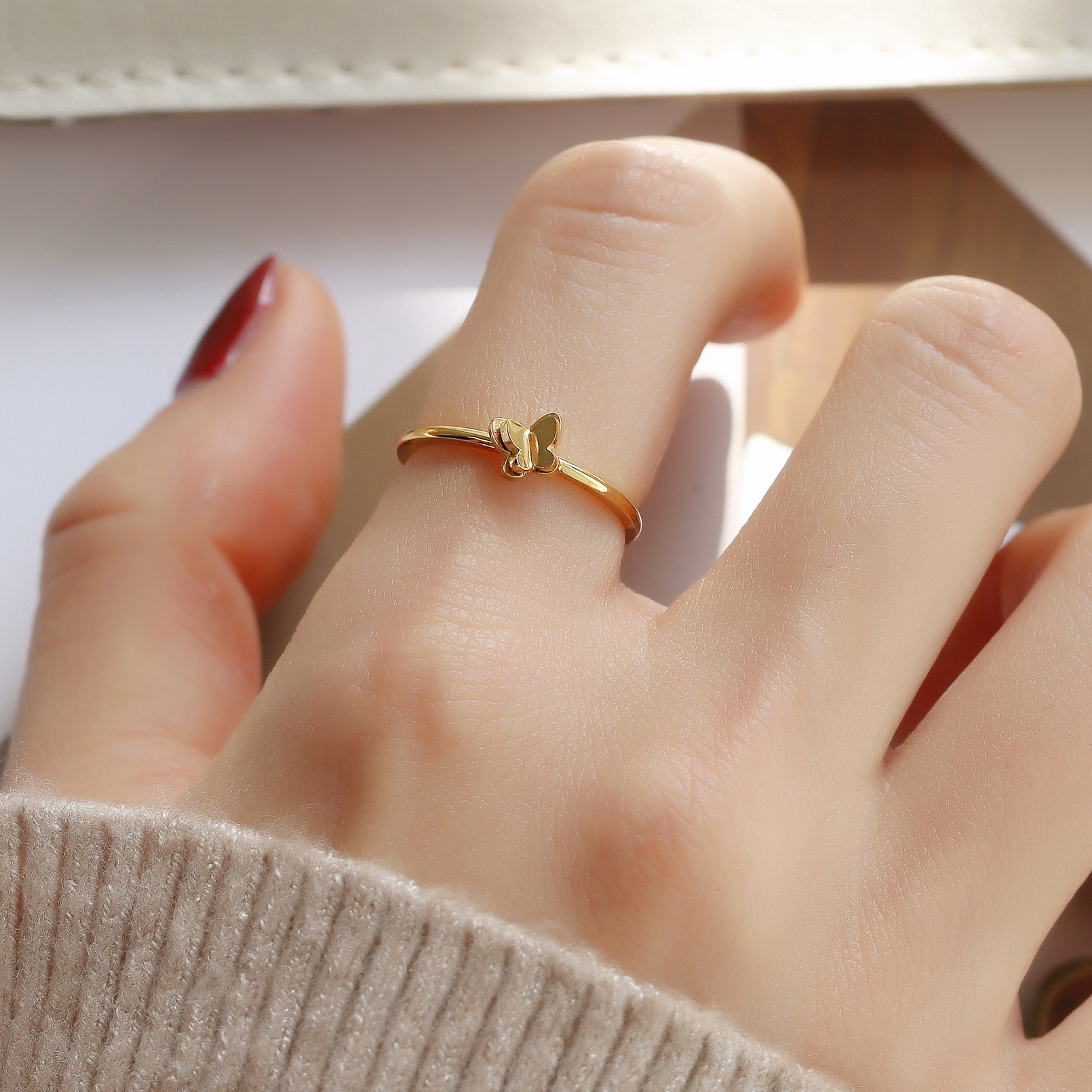 LINGSIV 钛钢戒指 个性细款苏环双层蝴蝶戒指ins气质轻奢时尚百搭