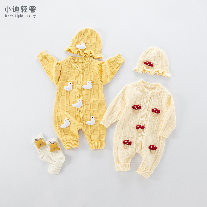 洋气婴幼儿秋装新款女宝宝针织连体衣新生儿洋气可爱毛衣外出套装
