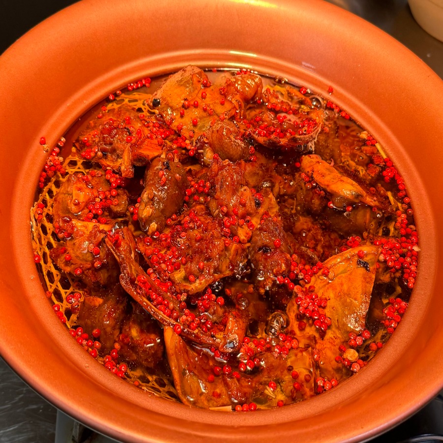 红胡椒酱烧鳄鱼龟