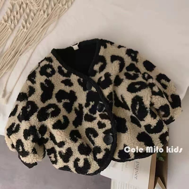 韩版童装儿童秋冬加绒加厚外套男童女童时尚豹纹潮款毛毛衣保暖