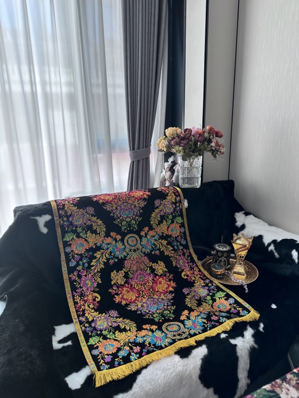 梅娘.专属便携旅游家居金丝彩线多用途茶桌巾功课垫民族风