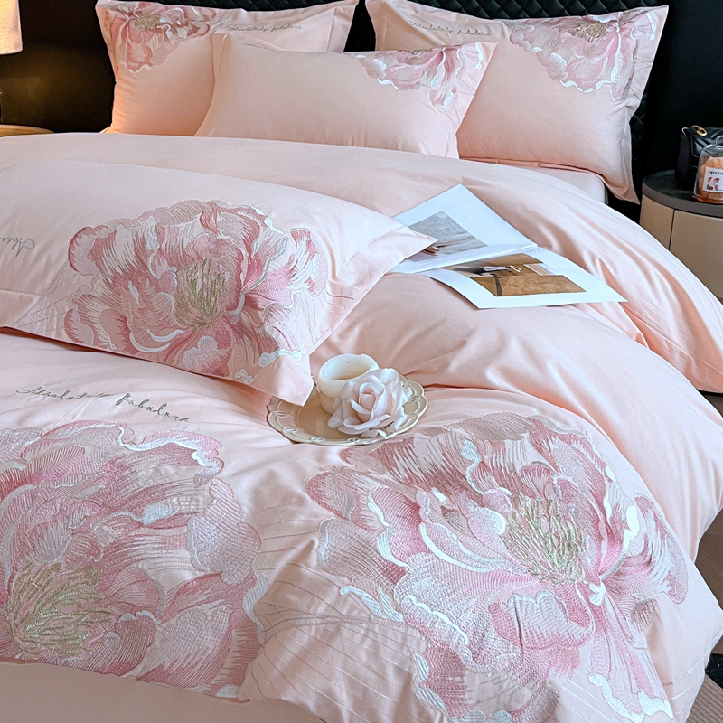 高档绣花磨毛纯棉四件套100全棉被套床单床上用品轻奢被套网红款