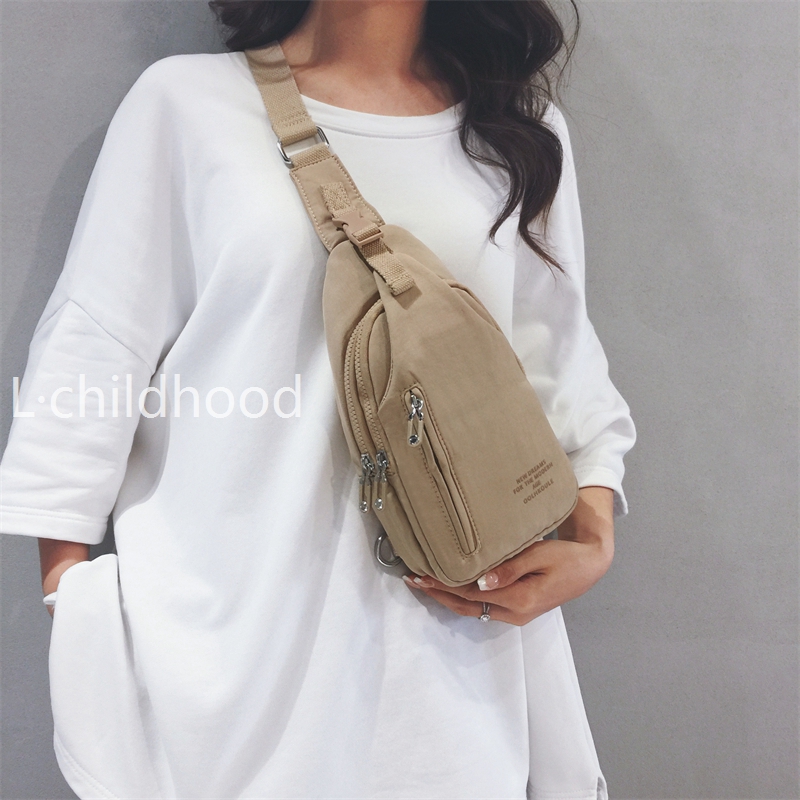 网红小包胸包斜挎包2025新款轻便百搭休闲户外旅游骑行小巧背包