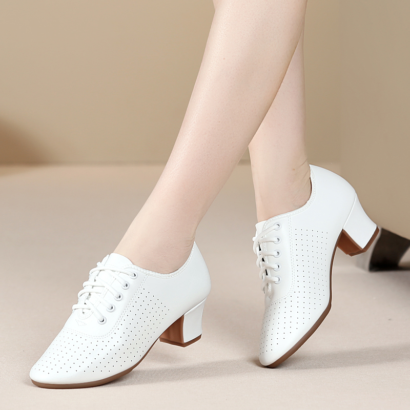 特丝丽她拉丁舞鞋女成人中跟广场舞跳舞鞋透气四季交谊舞摩登舞鞋