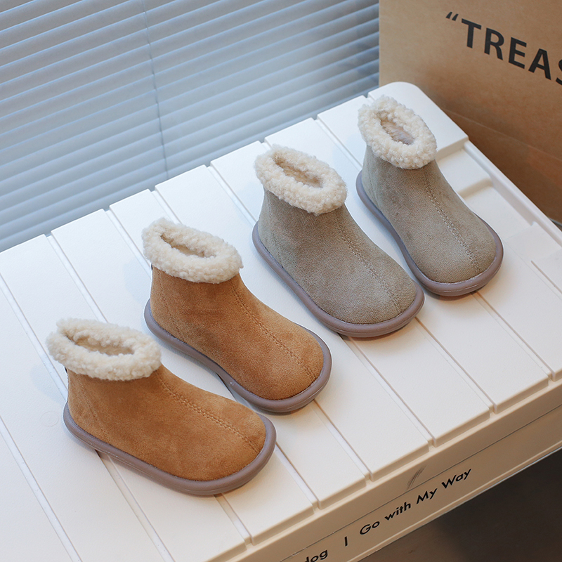 女童小羊羔加绒短靴2024冬季新款儿童加厚保暖靴子男童时尚马丁靴