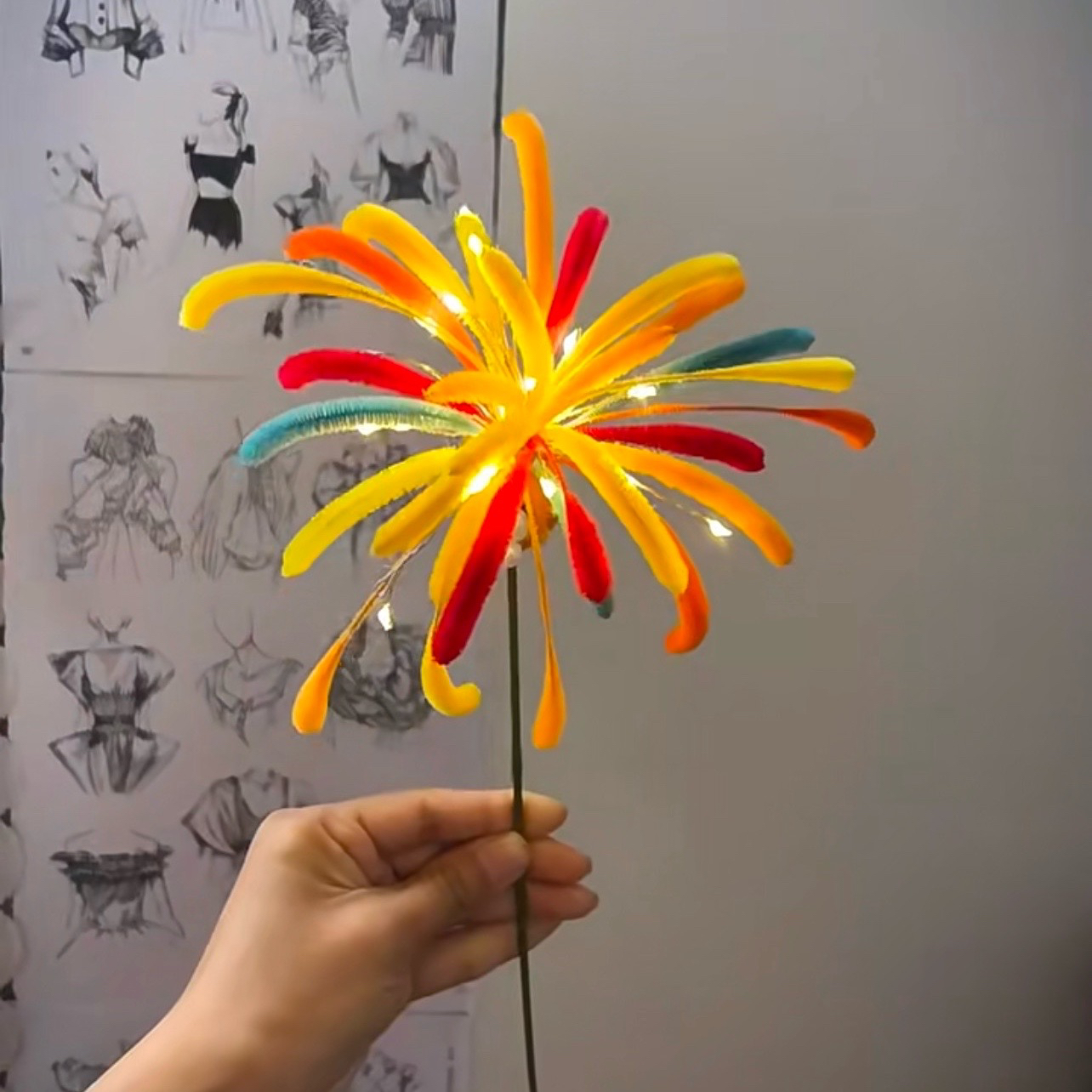 扭扭棒发光仿真烟花DIY新年元宵送女朋友礼物手工材料包春节摆件