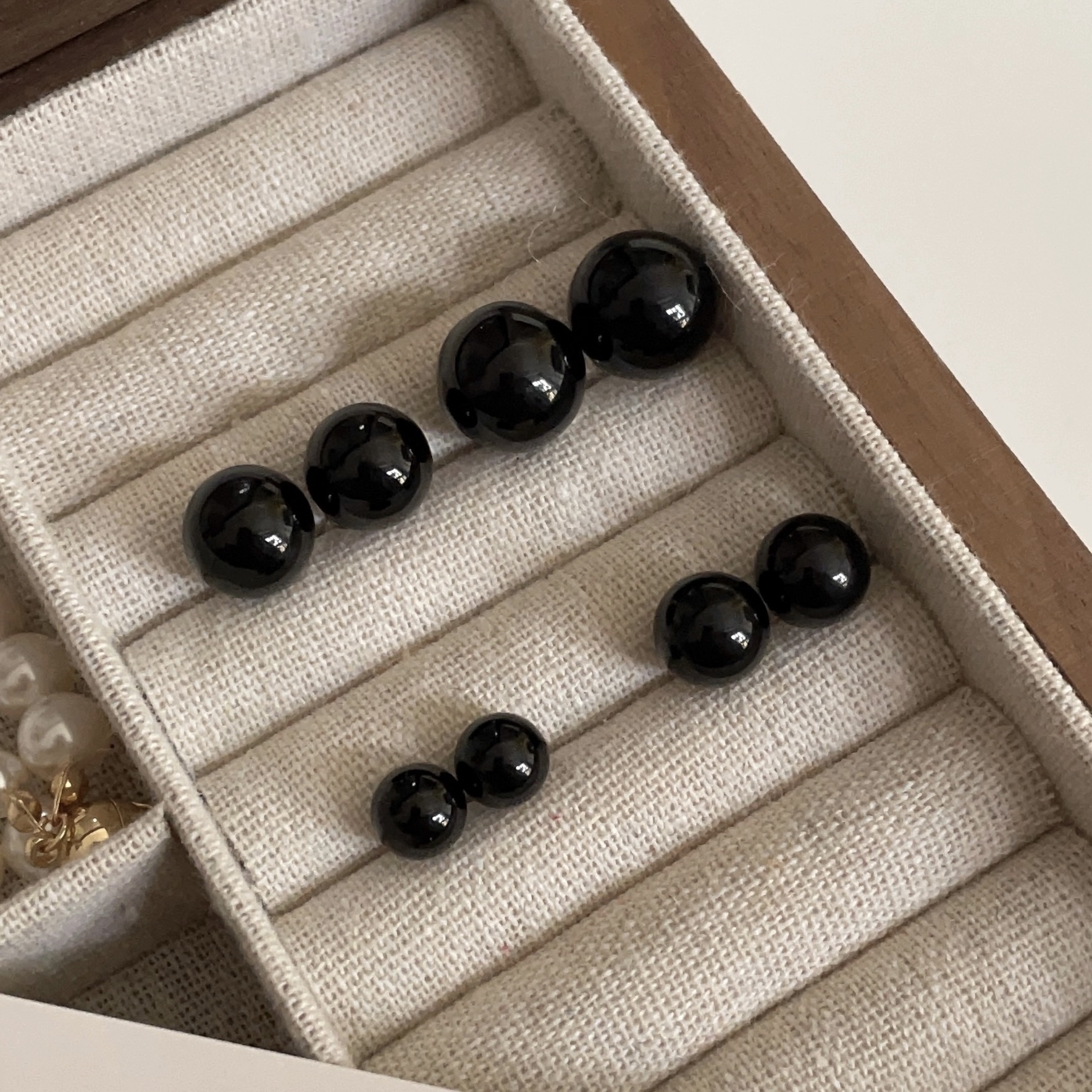 非金属耳饰 925银黑ma nao圆球耳钉轻奢小众高级基础款耳饰