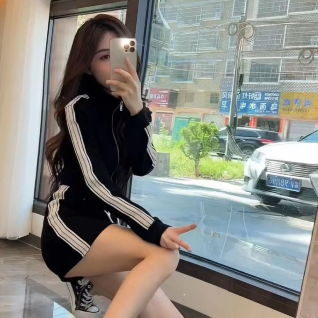 2025新款韩版气质显瘦米条边休闲时尚棉裙裤百搭套装两件套时尚