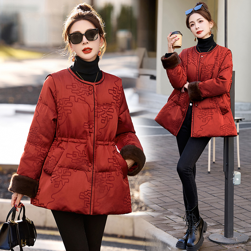 新中式轻薄提花羽绒服女2025冬季新款宽松收腰显瘦中长款红色外套