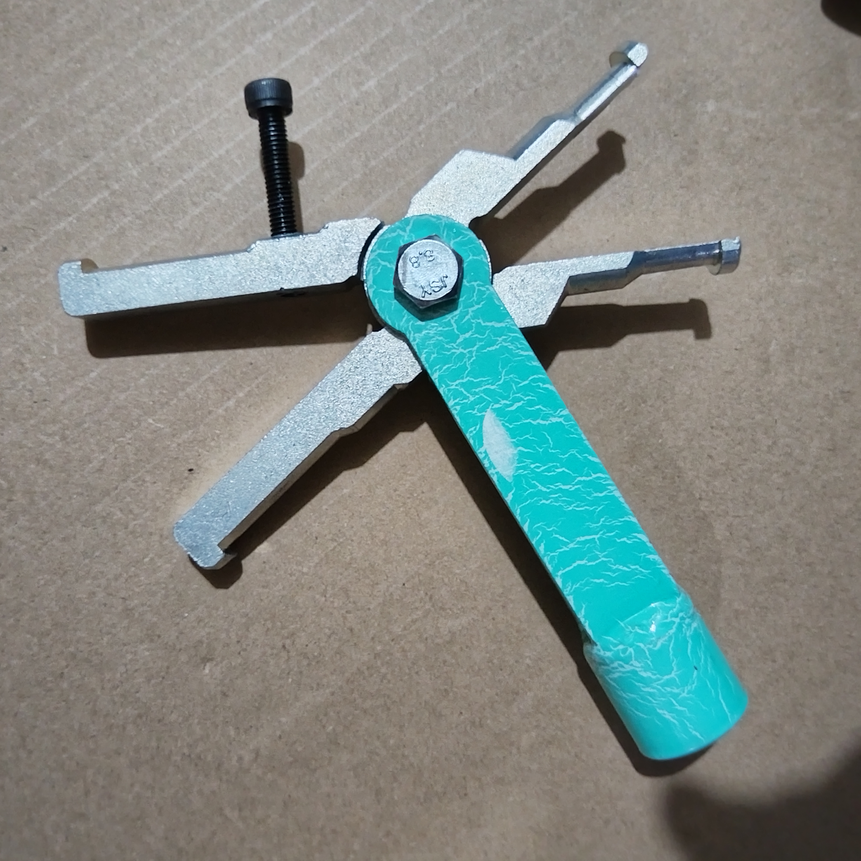 两轮车三轮车拆轴承及轴承外圈.电动车维修工具。