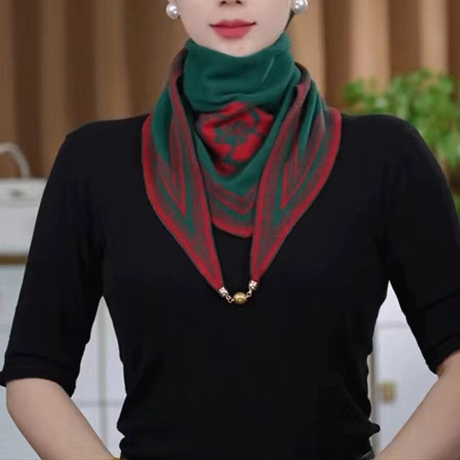 秋冬新款时尚气质韩版百搭针织山茶花拼色磁扣三角骑行百搭围巾