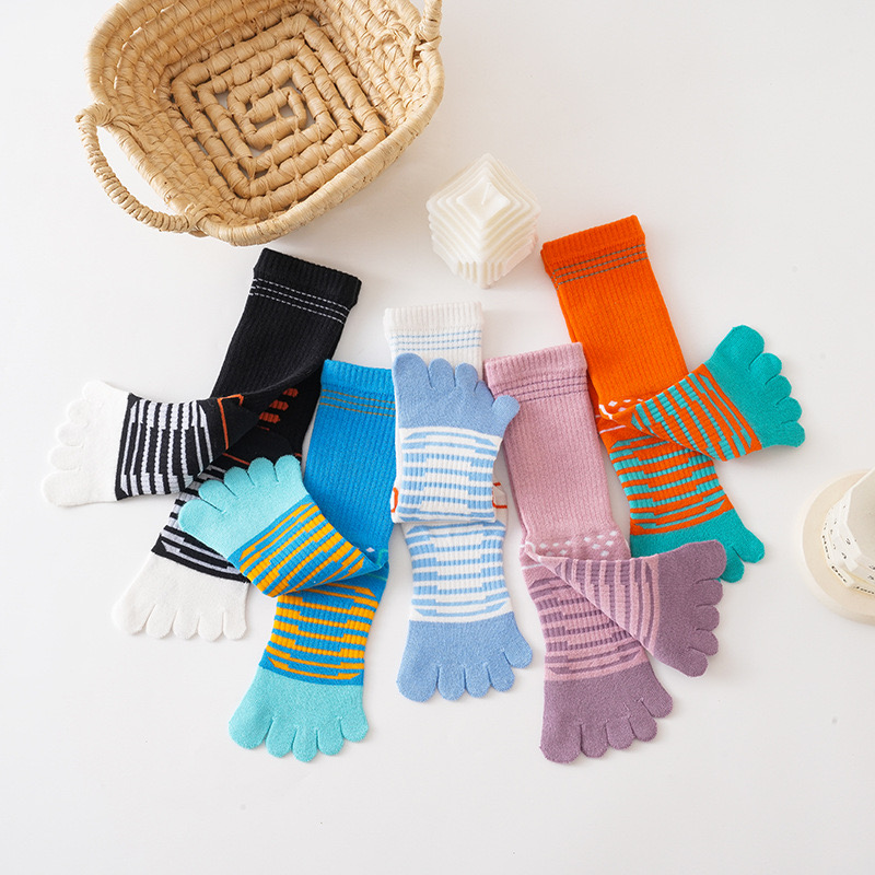 新品儿童纯棉高筒五趾袜秋冬运动型儿童分趾袜吸汗防臭脚趾矫正
