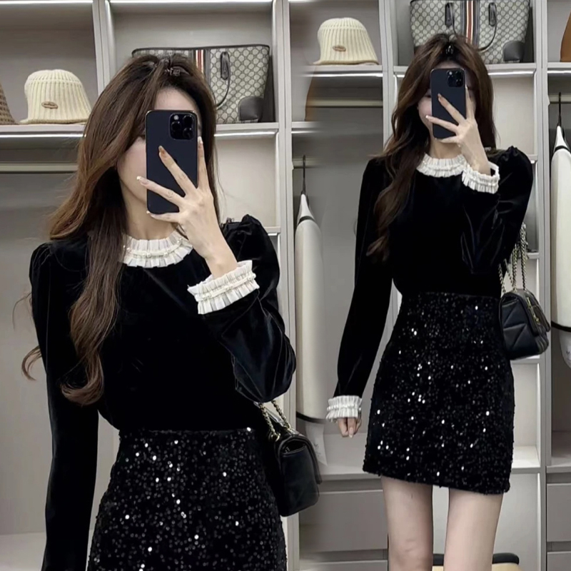 2025早秋新款减龄洋气黑色拼接上衣女+时尚显瘦丝绒半身裙两件套