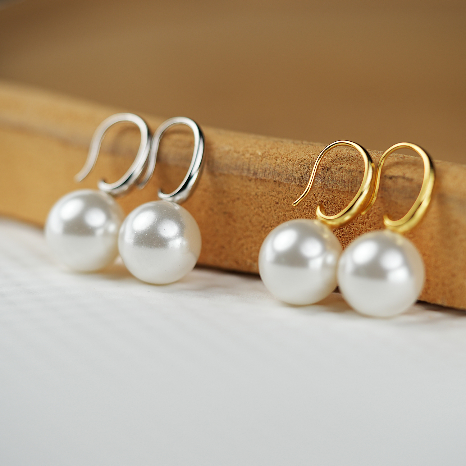 丽沁 925银耳饰 法式高级经典珠珠月牙耳钩轻奢时尚百搭女饰品ins