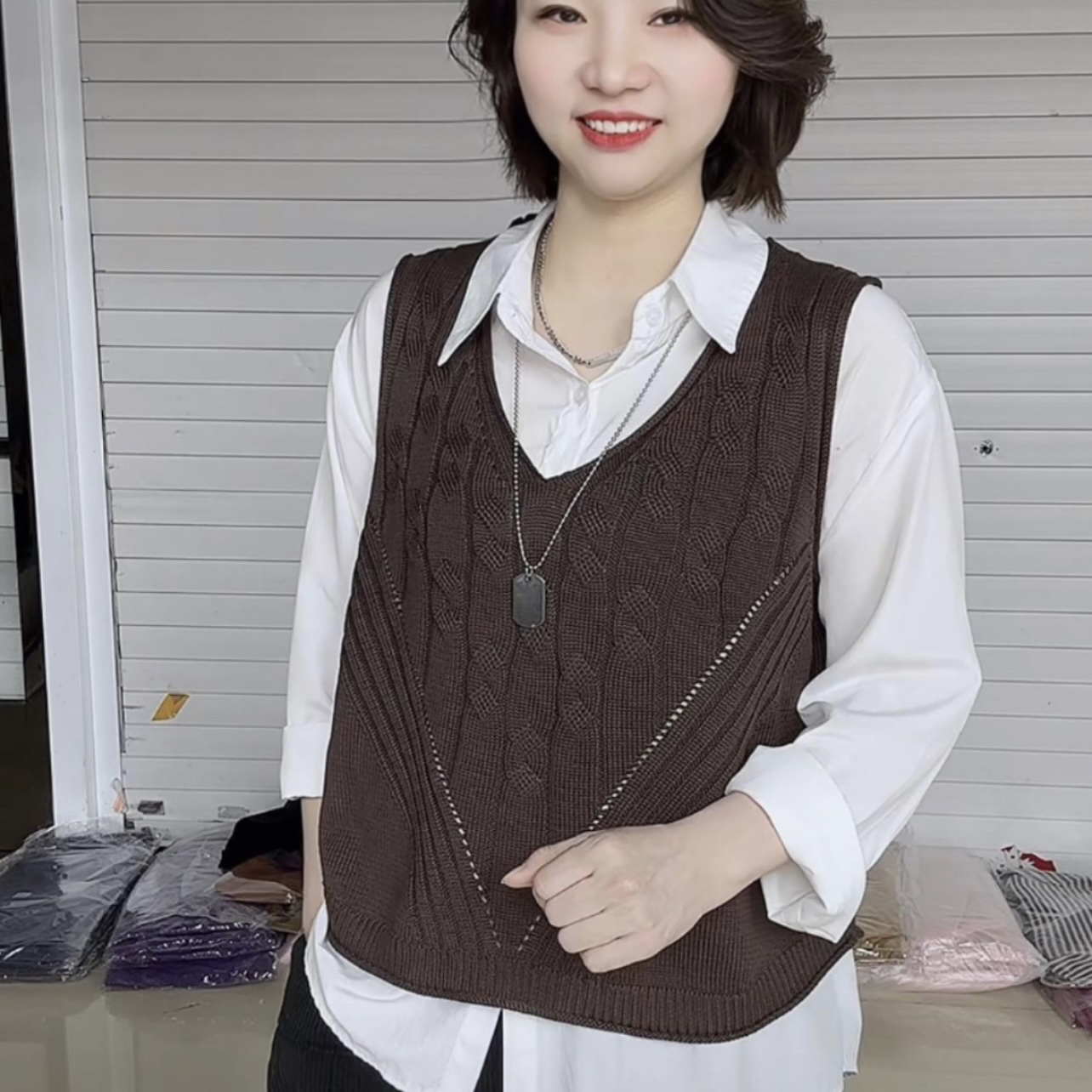 2024新款V领套头针织马甲时尚百搭毛衣休闲无袖背心坎肩外搭上衣